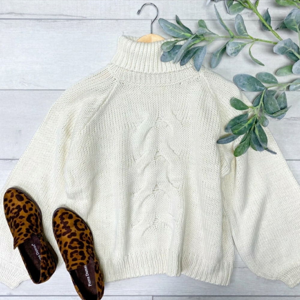 Cable Knit Turtleneck Sweater XL